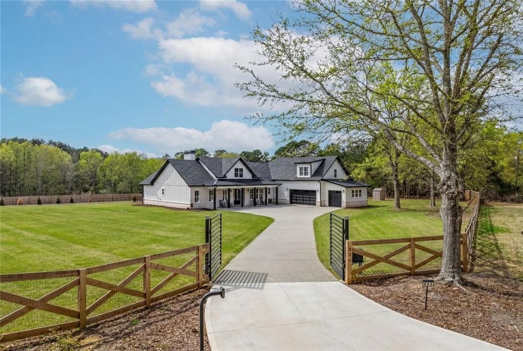5 bedroom, 4 bathroom, 3,827 sq ft single family residence under contract at 825 Arch Tanner Road, Bethlehem, GA 30620