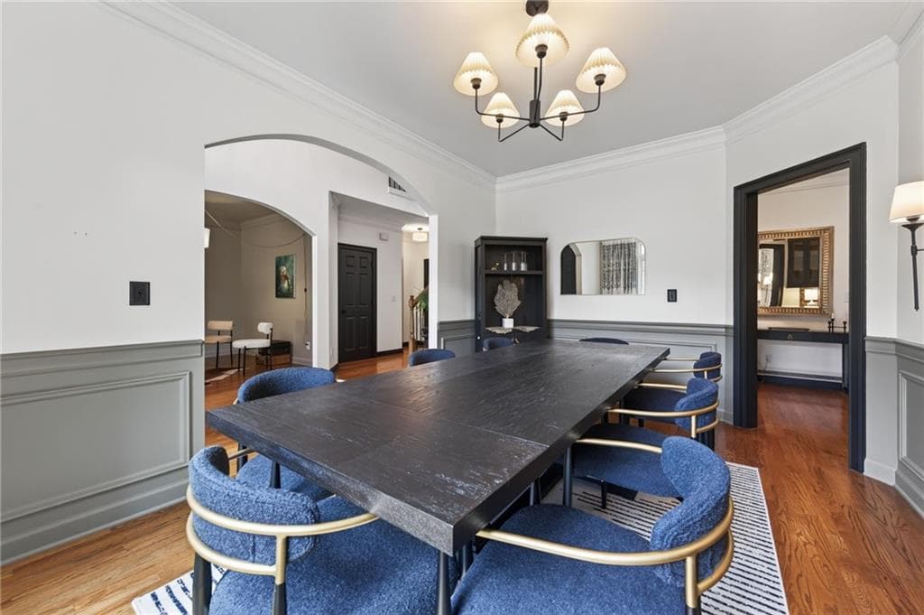 5 bedroom, 4 bathroom, 3,229 sq ft single family residence for sale at 211 Cedarhurst Drive, Canton, GA 30115 — photo 6