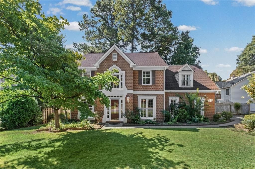 3 bedroom, 3 bathroom, 2,620 sq ft single family residence under contract at 5066 Rodrick Trail, Marietta, GA 30066 — photo 3