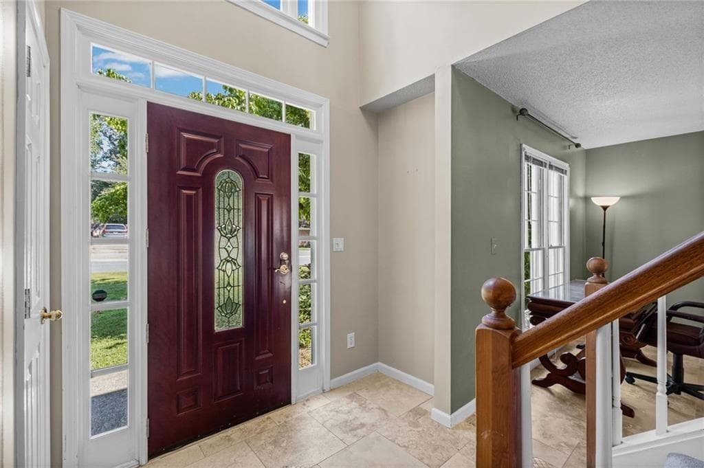 3 bedroom, 3 bathroom, 2,620 sq ft single family residence under contract at 5066 Rodrick Trail, Marietta, GA 30066 — photo 6