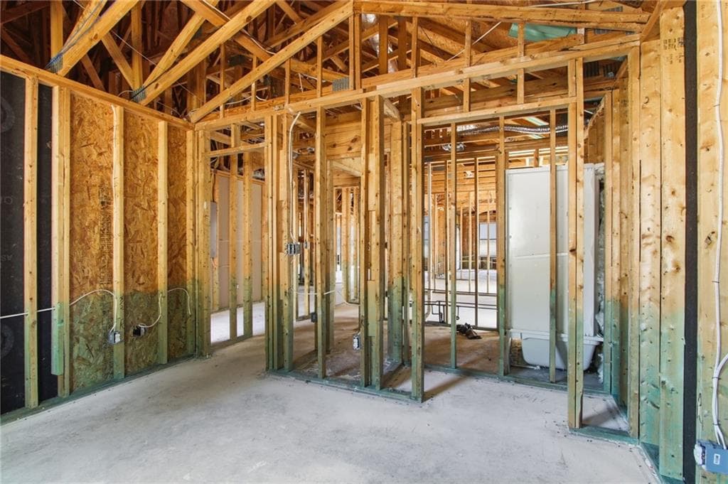 3 bedroom, 2 bathroom, 1,743 sq ft single family residence for sale at 66 Camden Way, Fairburn, GA 30213 — photo 9