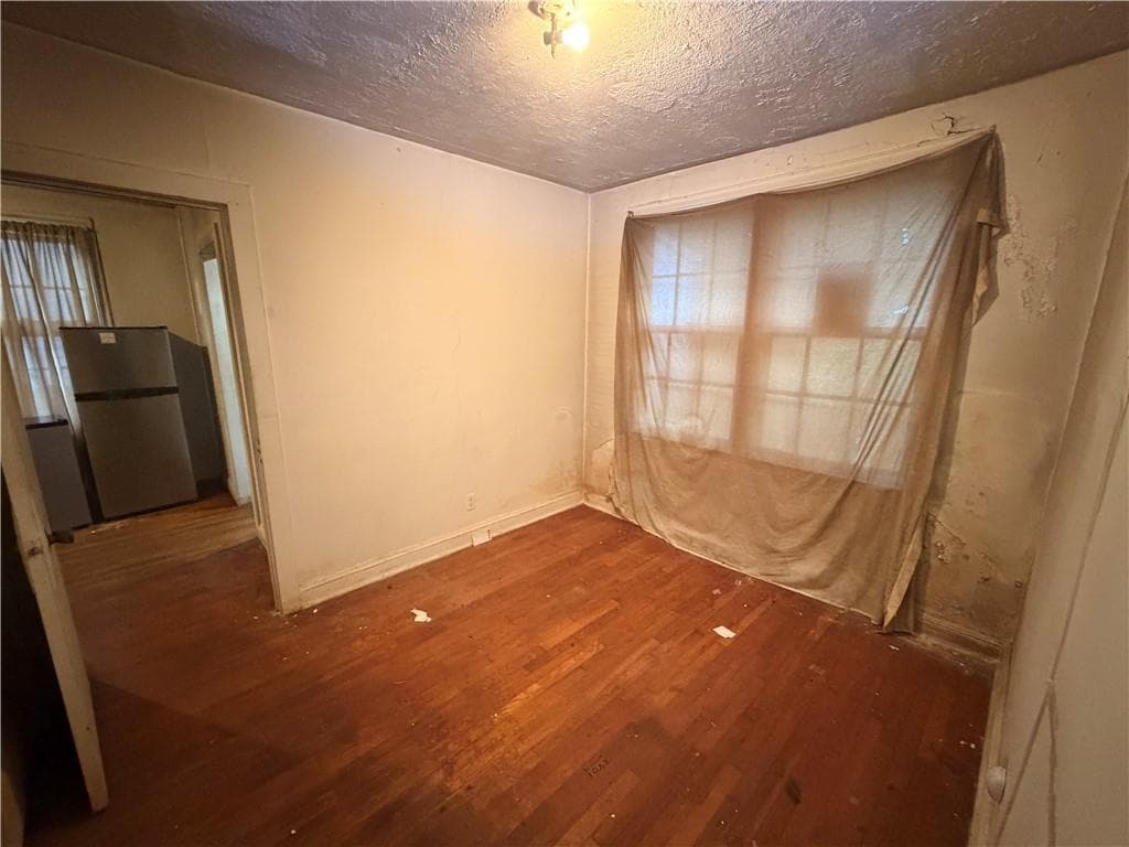 3 bedroom, 1 bathroom, 986 sq ft single family residence under contract at 1330 Ormewood Avenue, Atlanta, GA 30316 — photo 10