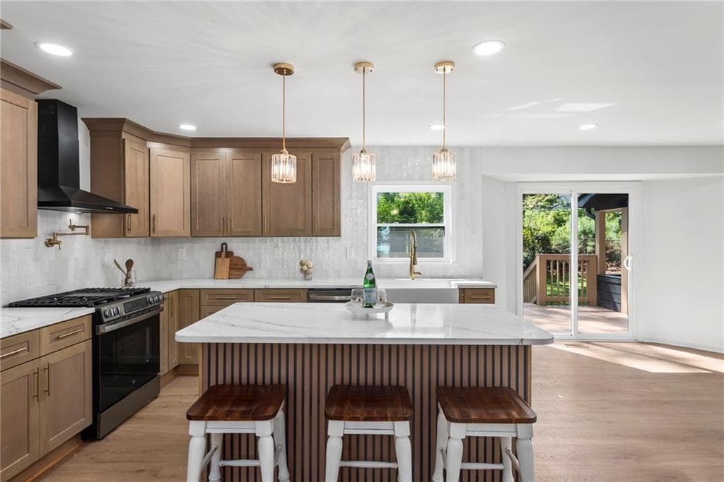 4 bedroom, 4 bathroom, 2,360 sq ft single family residence under contract at 4770 Shallow Ridge Road, Kennesaw, GA 30144 — photo 5