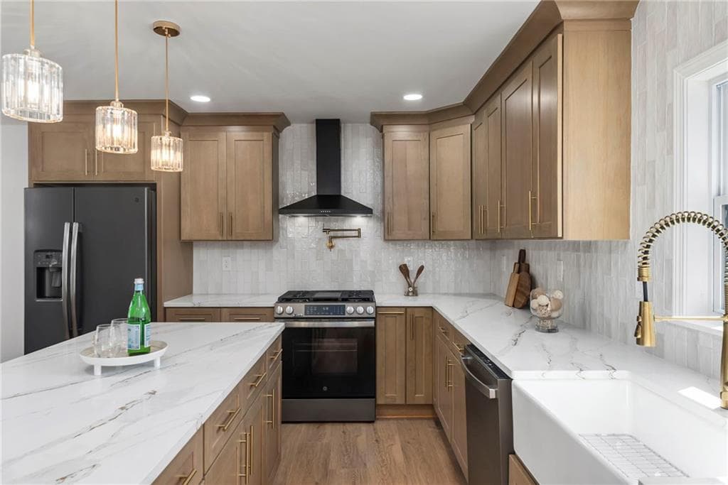 4 bedroom, 4 bathroom, 2,360 sq ft single family residence under contract at 4770 Shallow Ridge Road, Kennesaw, GA 30144 — photo 6