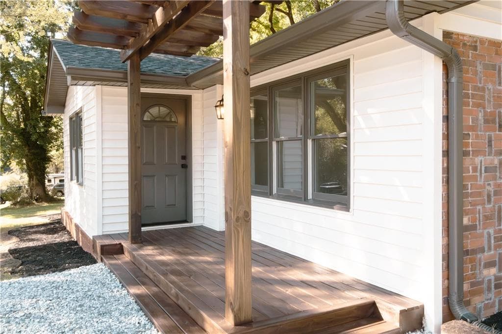 3 bedroom, 3 bathroom, 1,479 sq ft single family residence for sale at 16 Welch Circle, Dahlonega, GA 30533 — photo 5