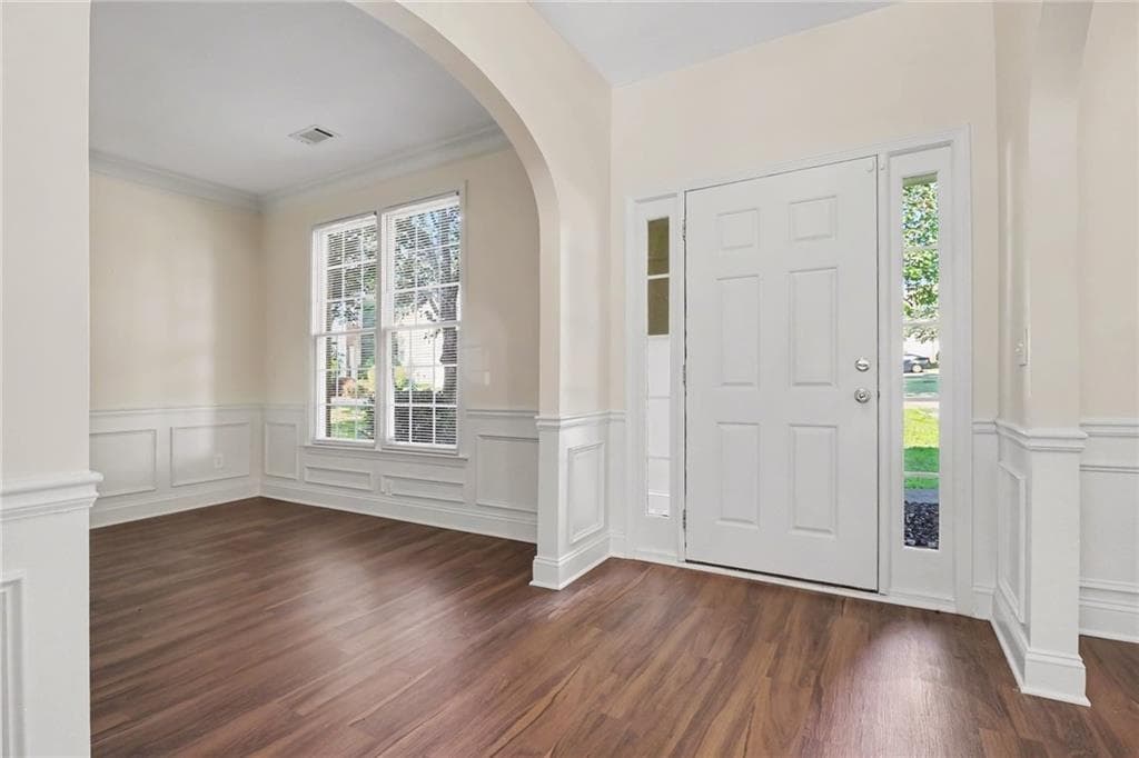 3 bedroom, 3 bathroom, 2,379 sq ft single family residence for sale at 3060 Winston Terrace Court, Alpharetta, GA 30009 — photo 4