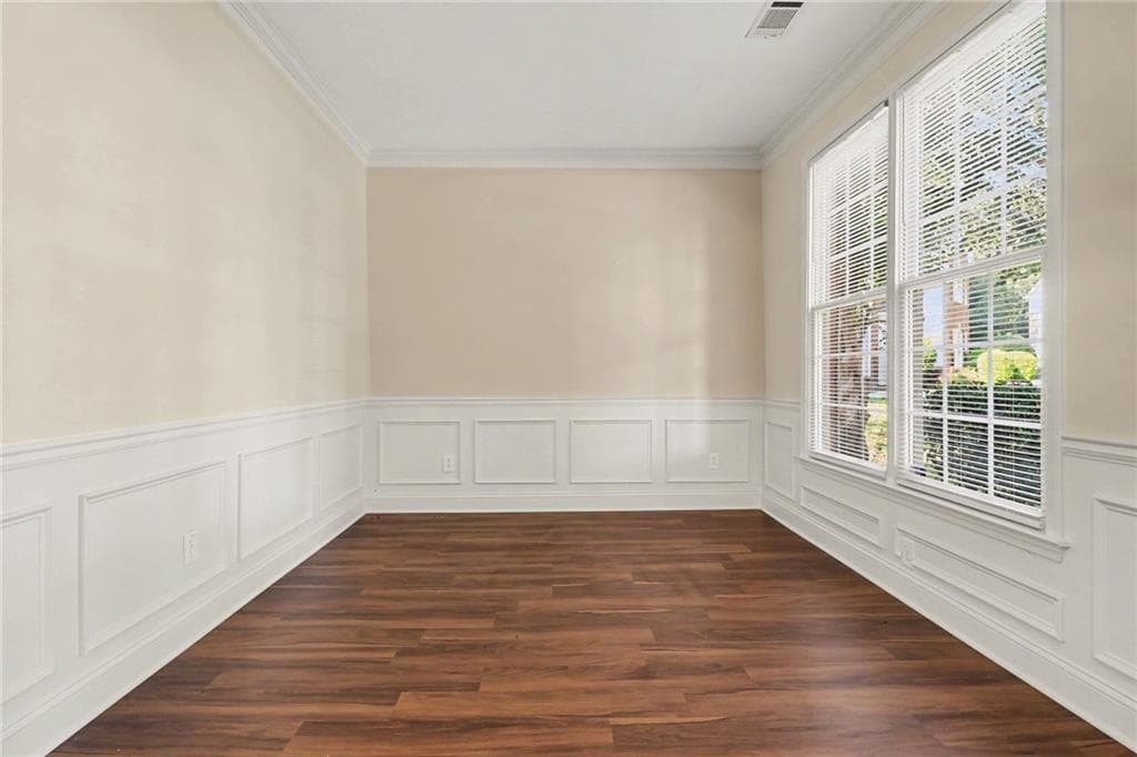 3 bedroom, 3 bathroom, 2,379 sq ft single family residence for sale at 3060 Winston Terrace Court, Alpharetta, GA 30009 — photo 6