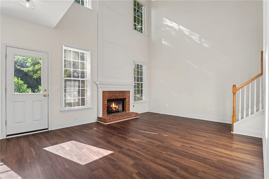 3 bedroom, 3 bathroom, 2,379 sq ft single family residence for sale at 3060 Winston Terrace Court, Alpharetta, GA 30009 — photo 10