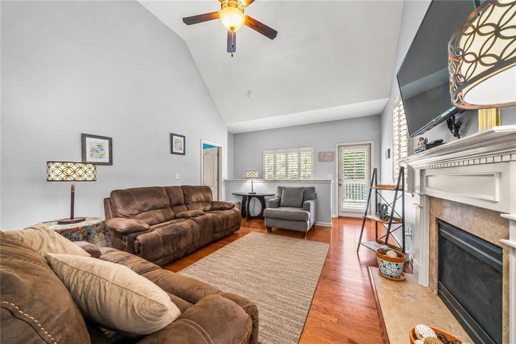 4 bedroom, 3 bathroom, 2,419 sq ft single family residence under contract at 173 Heritage Pointe, Woodstock, GA 30189 — photo 7