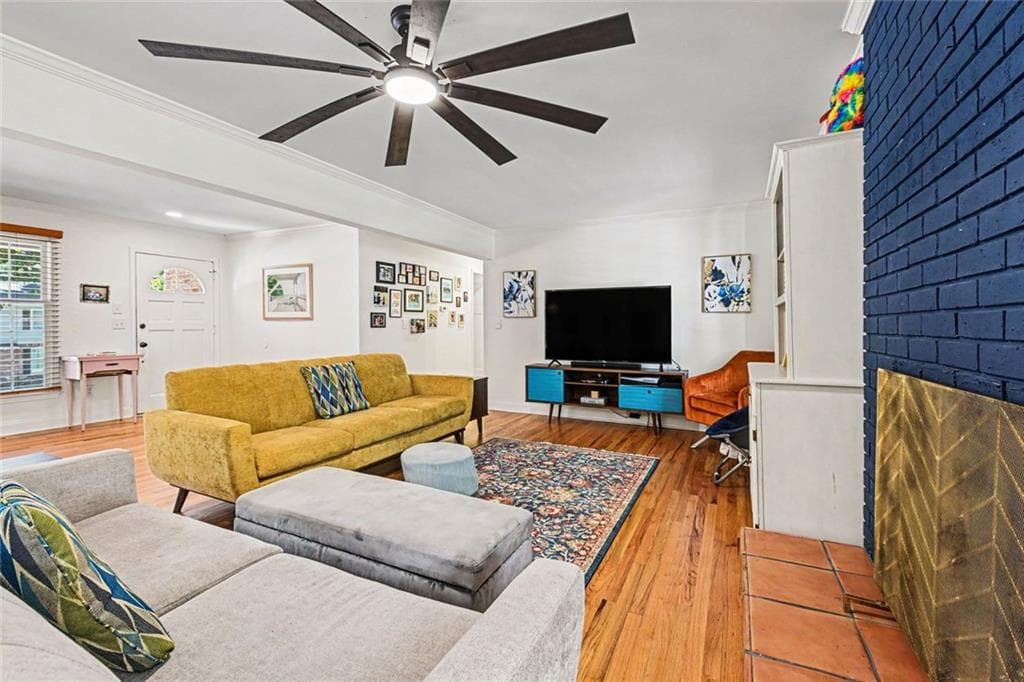 4 bedroom, 4 bathroom, 2,382 sq ft single family residence under contract at 2730 Millwood Court, Decatur, GA 30033 — photo 6
