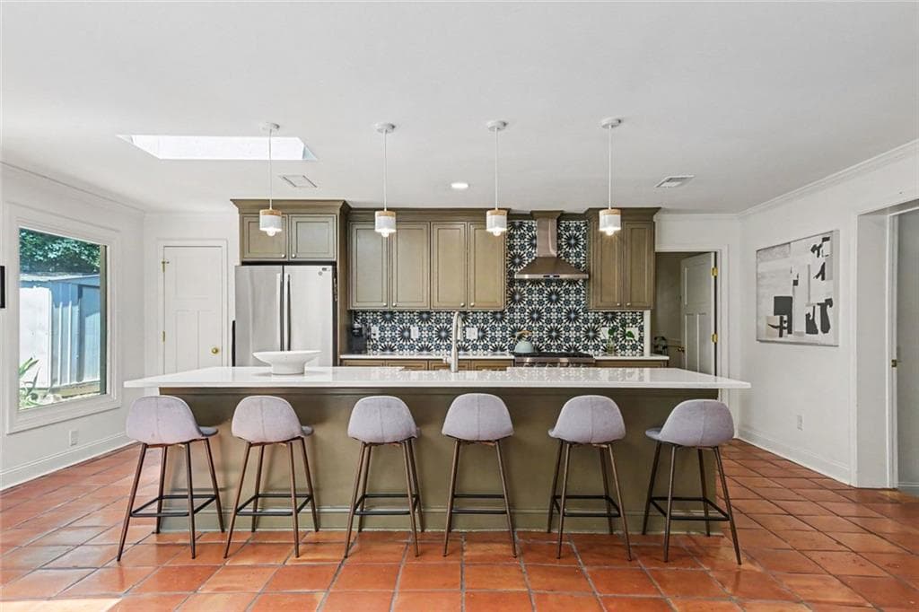 4 bedroom, 4 bathroom, 2,382 sq ft single family residence under contract at 2730 Millwood Court, Decatur, GA 30033 — photo 7
