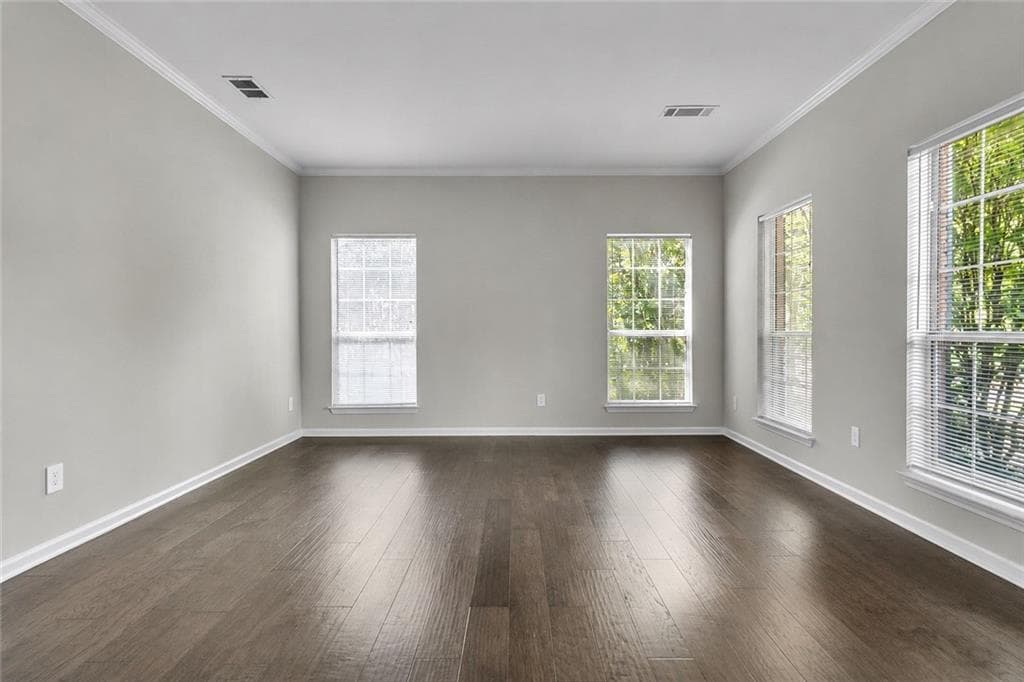 4 bedroom, 3 bathroom, 3,052 sq ft single family residence for sale at 12225 Greenmont Walk, Alpharetta, GA 30009 — photo 10