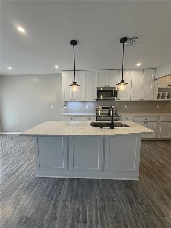 3 bedroom, 2 bathroom, 2,746 sq ft single family residence for sale at 2294 SE Fairview Road, Conyers, GA 30013 — photo 9