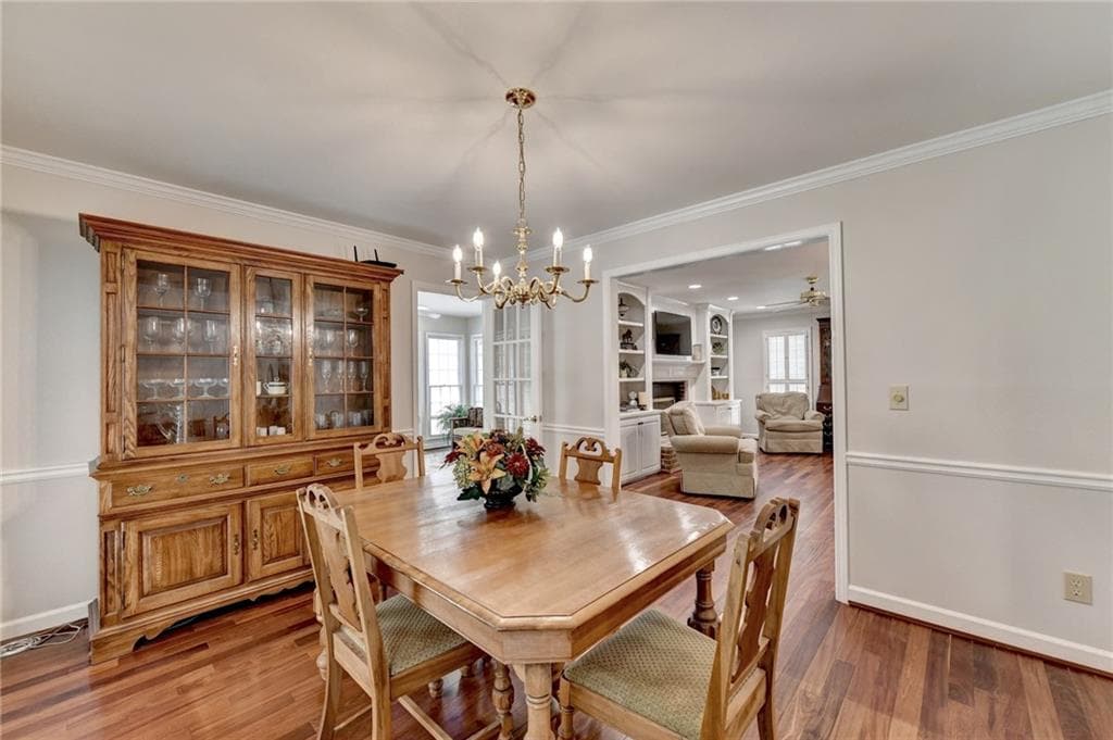 4 bedroom, 3 bathroom, 3,200 sq ft single family residence for sale at 4634 Camber Well Lane, Suwanee, GA 30024 — photo 9