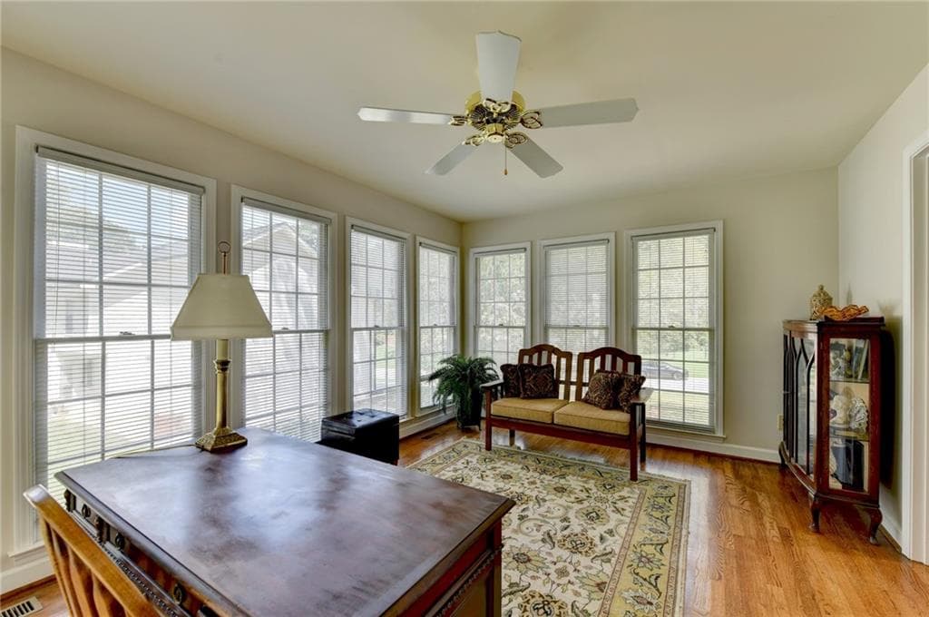 4 bedroom, 3 bathroom, 3,200 sq ft single family residence for sale at 4634 Camber Well Lane, Suwanee, GA 30024 — photo 7