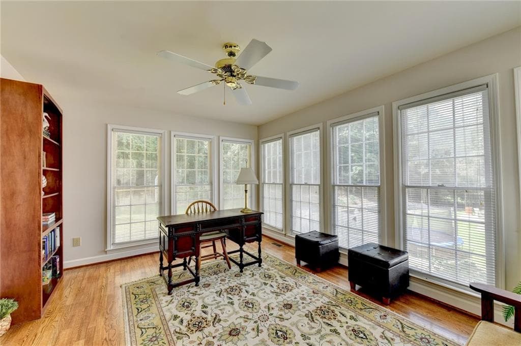 4 bedroom, 3 bathroom, 3,200 sq ft single family residence for sale at 4634 Camber Well Lane, Suwanee, GA 30024 — photo 5
