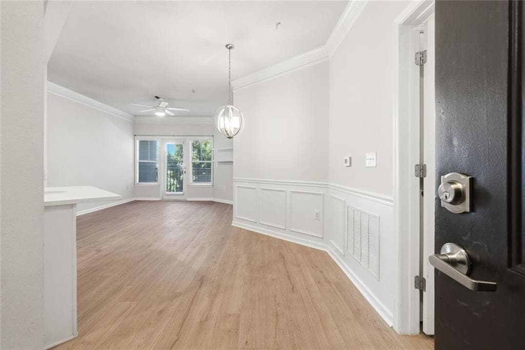 1 bedroom, 1 bathroom, 819 sq ft condominium for sale at 1850 Cotillion Drive 3405, Dunwoody, GA 30338 — photo 2