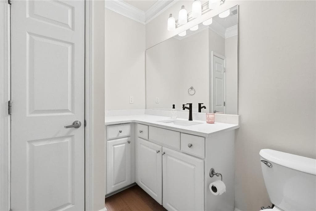 1 bedroom, 1 bathroom, 819 sq ft condominium for sale at 1850 Cotillion Drive 3405, Dunwoody, GA 30338 — photo 8