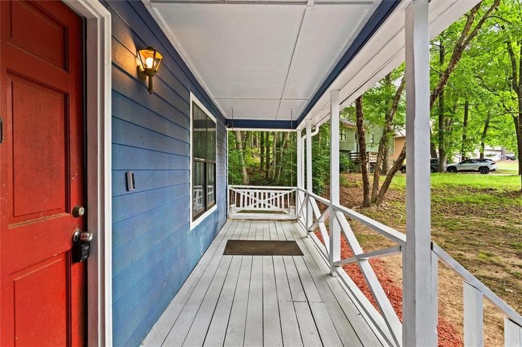 3 bedroom, 2 bathroom, 1,917 sq ft single family residence under contract at 6330 Mt Pisgah Lane, Austell, GA 30168 — photo 9