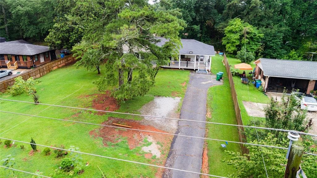3 bedroom, 1 bathroom, 1,649 sq ft single family residence for sale at 363 Harmony Grove Road, Lilburn, GA 30047 — photo 4