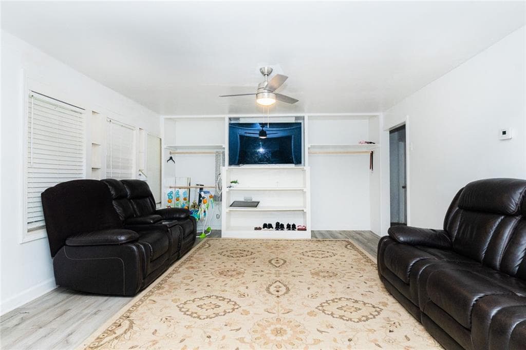3 bedroom, 1 bathroom, 1,649 sq ft single family residence for sale at 363 Harmony Grove Road, Lilburn, GA 30047 — photo 7