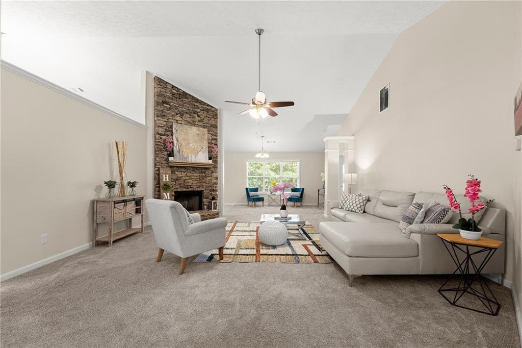 4 bedroom, 2 bathroom, 2,608 sq ft single family residence for sale at 4011 Lafayette Way, Loganville, GA 30052 — photo 4