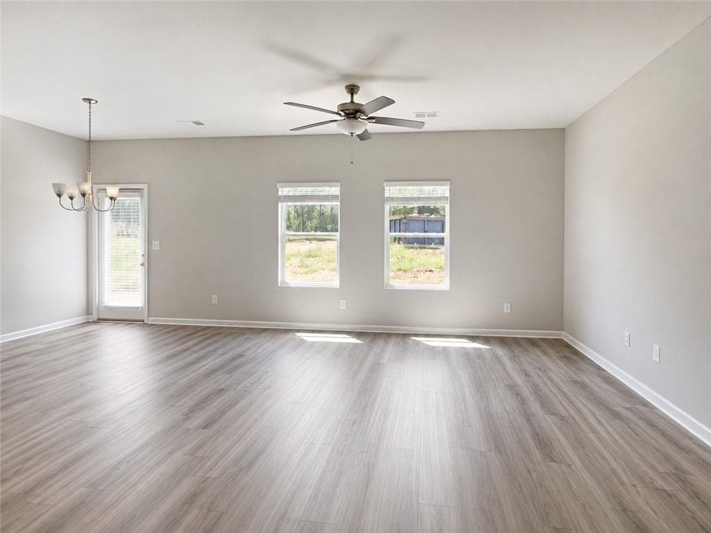4 bedroom, 3 bathroom, 1,695 sq ft townhouse for sale at 6414 Rosetta Drive 47, South Fulton, GA 30331 — photo 4
