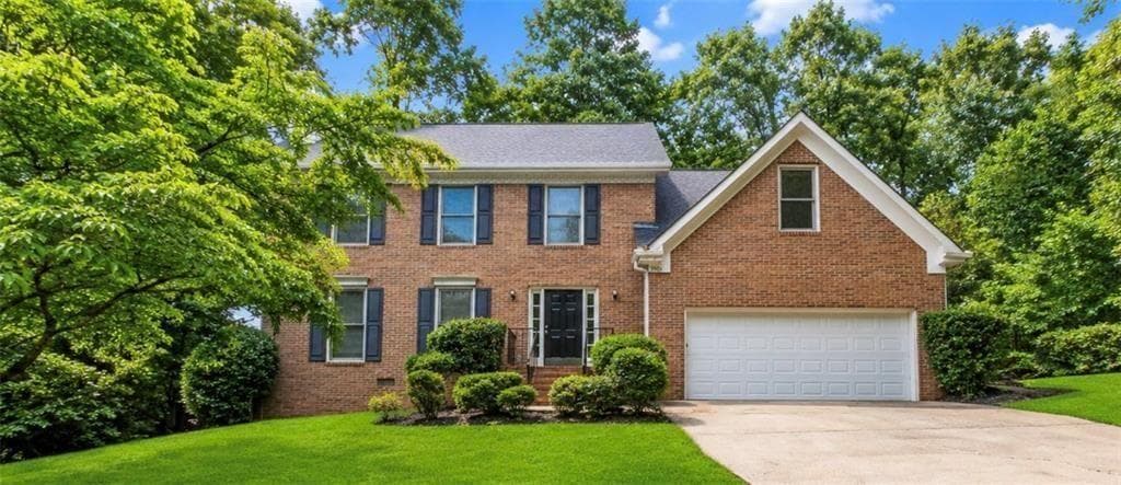 4 bedroom, 3 bathroom, 2,463 sq ft single family residence for sale at 3501 Eastpines Way, Snellville, GA 30039 — photo 3