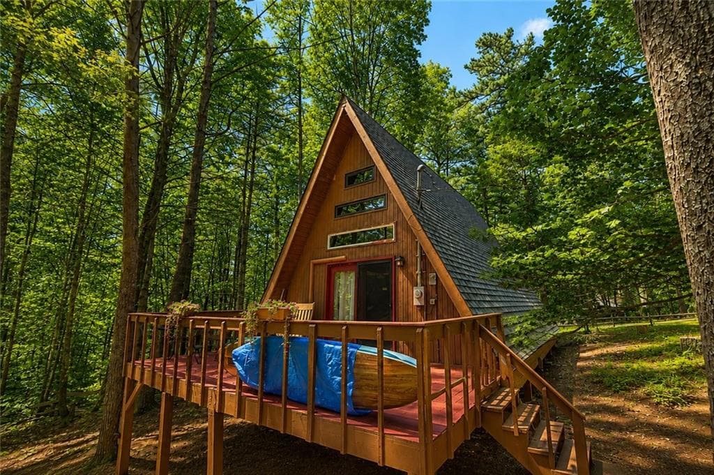 1 bedroom, 1 bathroom, 880 sq ft single family residence under contract at 11296 Old Ccc Camp Road, Chatsworth, GA 30705 — photo 4