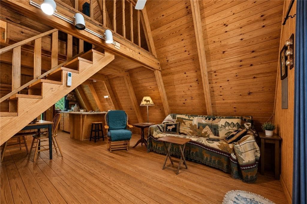 1 bedroom, 1 bathroom, 880 sq ft single family residence under contract at 11296 Old Ccc Camp Road, Chatsworth, GA 30705 — photo 10
