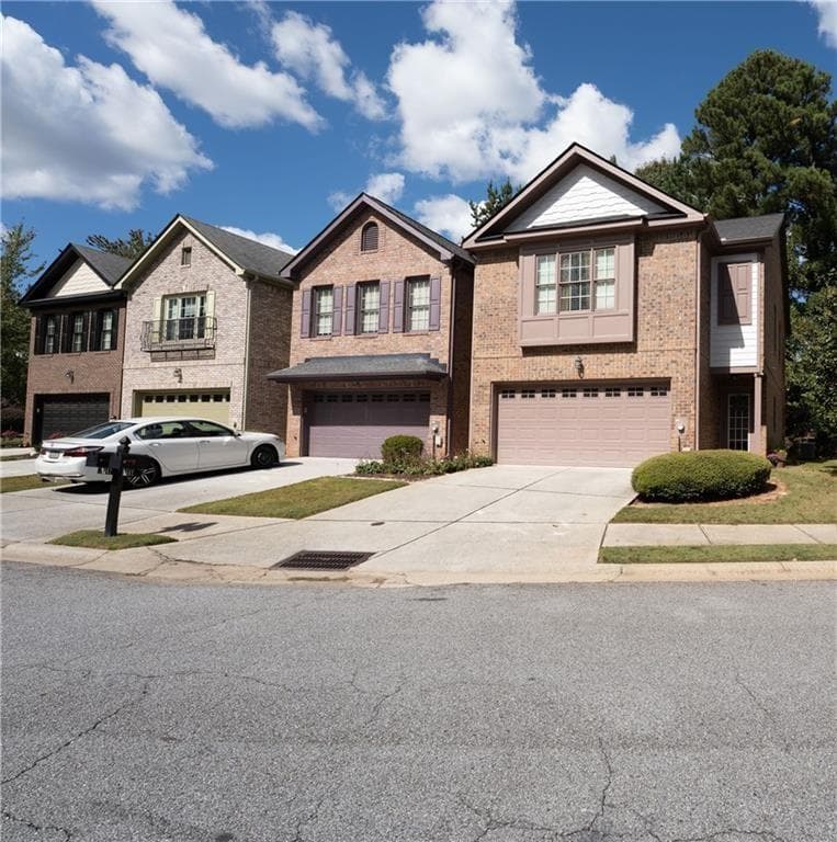 3 bedroom, 3 bathroom, 1,905 sq ft townhouse for sale at 1665 Oakbrook Lake Drive, Norcross, GA 30093