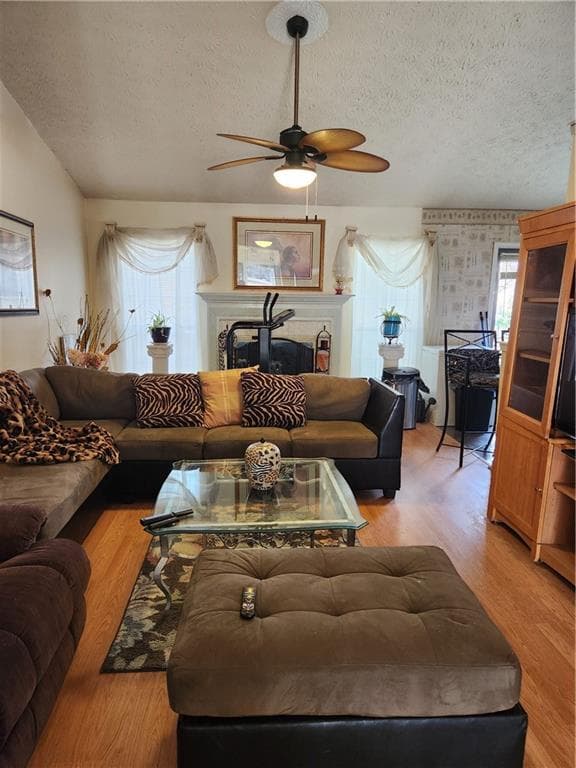 3 bedroom, 2 bathroom, 1,832 sq ft single family residence for sale at 8440 Cedar Creek Ridge, Riverdale, GA 30274 — photo 8