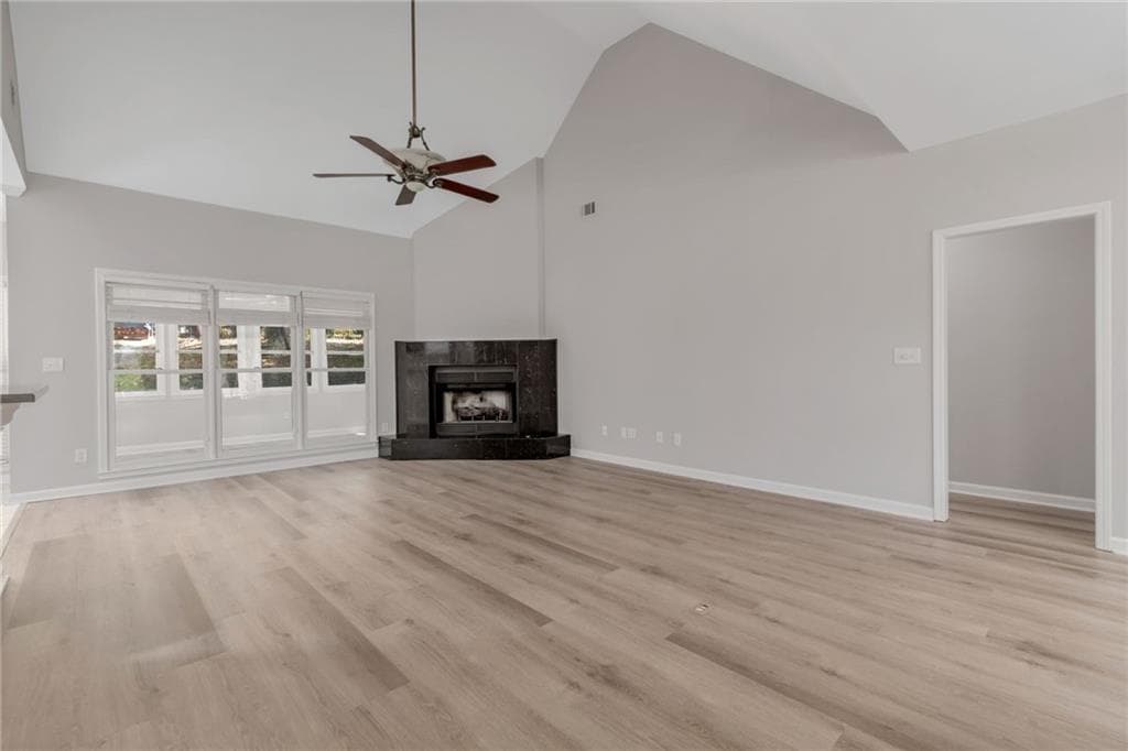 3 bedroom, 2 bathroom, 2,115 sq ft single family residence for sale at 122 Bent Creek Drive, Woodstock, GA 30189 — photo 6