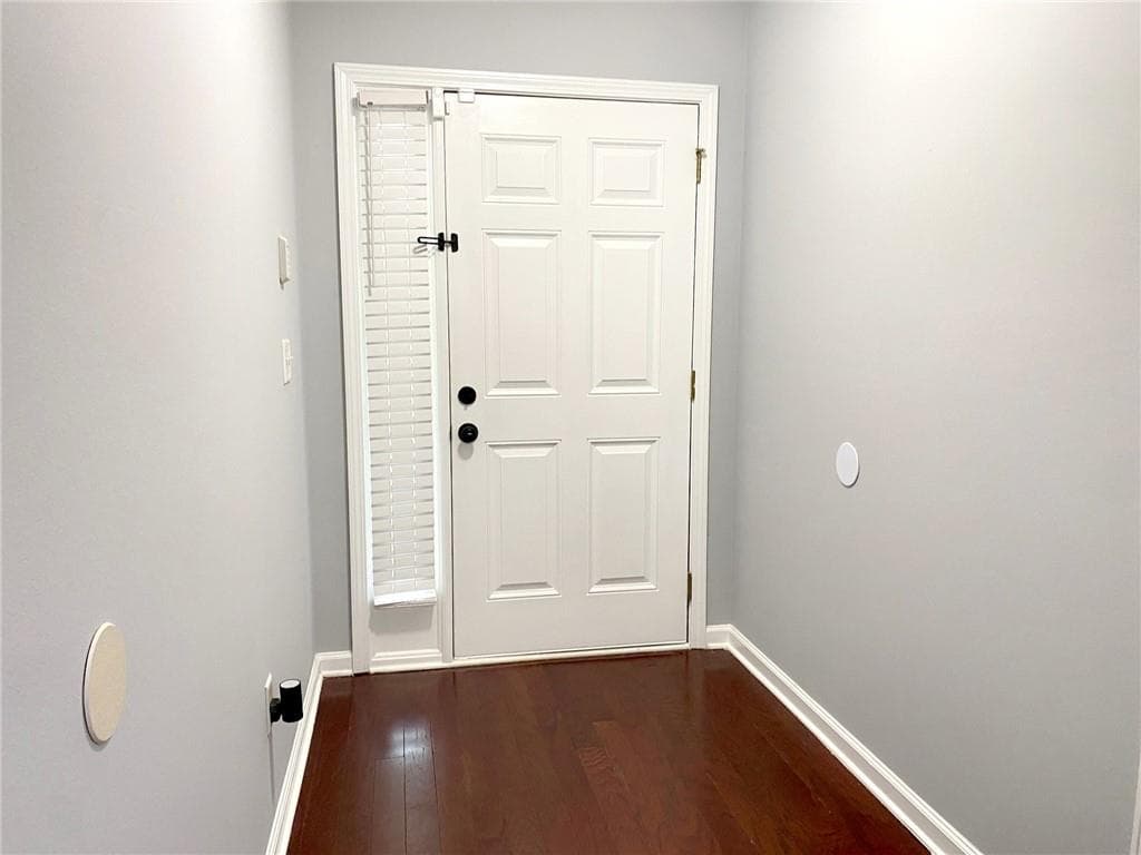 3 bedroom, 3 bathroom, 1,604 sq ft single family residence for sale at 2274 Charleston Pointe, Atlanta, GA 30316 — photo 8