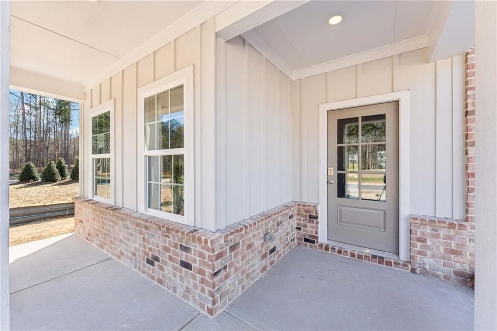 5 bedroom, 4 bathroom, 2,801 sq ft single family residence under contract at 29 Maple Grove Parkway, Dallas, GA 30157 — photo 2