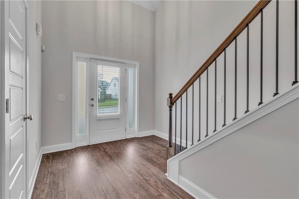 4 bedroom, 3 bathroom, 2,731 sq ft single family residence for sale at 200 Richmond Drive, Statham, GA 30666 — photo 2