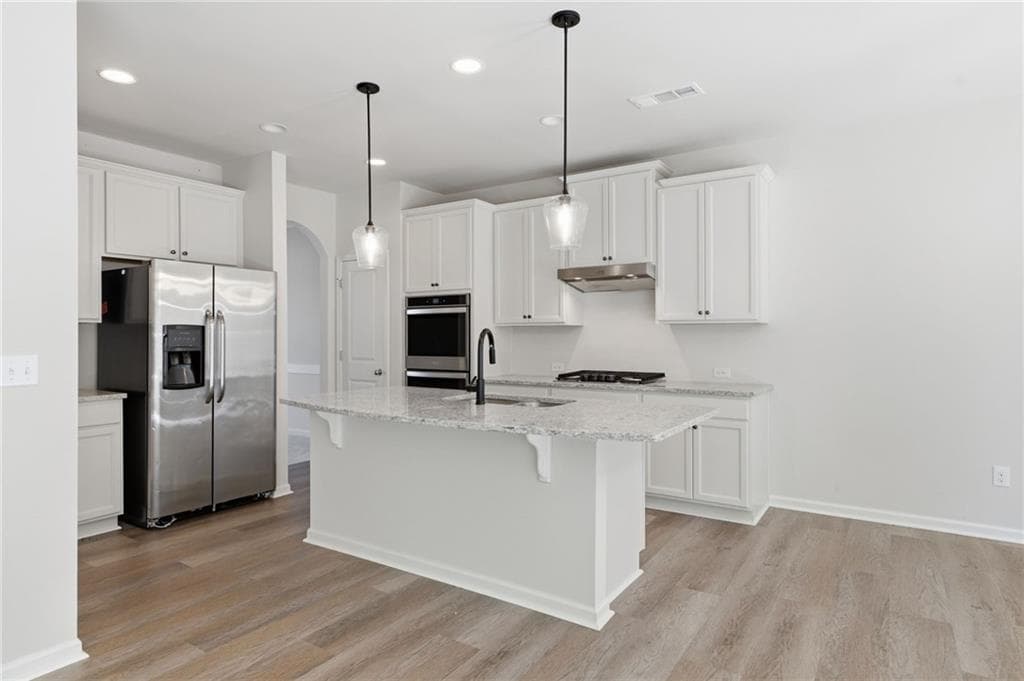 5 bedroom, 3 bathroom, 2,822 sq ft single family residence for sale at 6135 Banyan Trail, Cumming, GA 30028 — photo 10