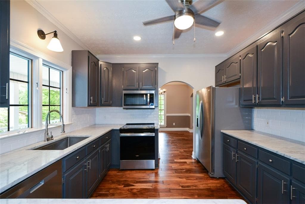 3 bedroom, 4 bathroom, 2,094 sq ft single family residence for sale at 3426 Clarks Bridge Road, Gainesville, GA 30506 — photo 7