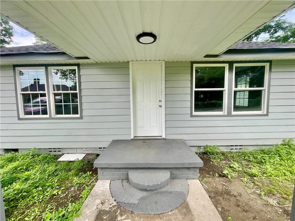 3 bedroom, 1 bathroom, 1,128 sq ft single family residence for sale at 212 Franklin Street, Manchester, GA 31816 — photo 2