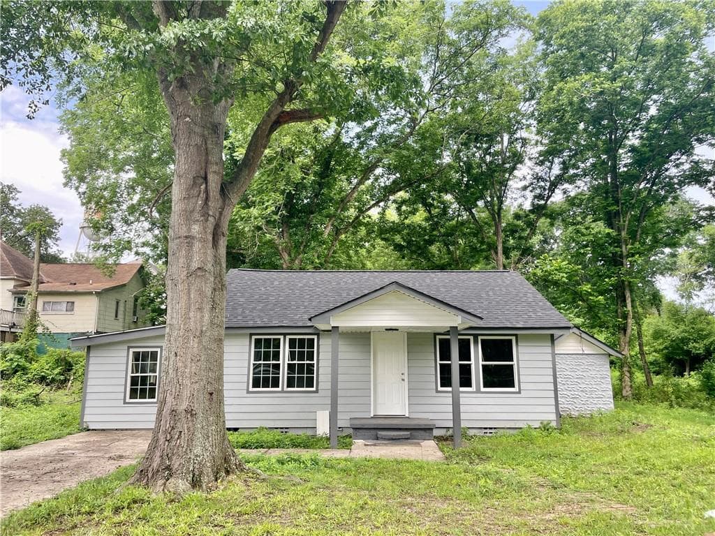3 bedroom, 1 bathroom, 1,128 sq ft single family residence for sale at 212 Franklin Street, Manchester, GA 31816 — photo 6