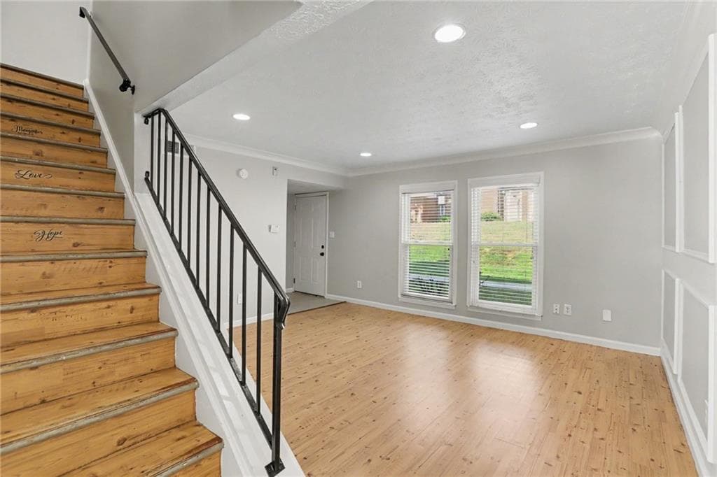2 bedroom, 2 bathroom, 1,218 sq ft condominium for sale at 3162 Citrus Court, Decatur, GA 30034 — photo 3