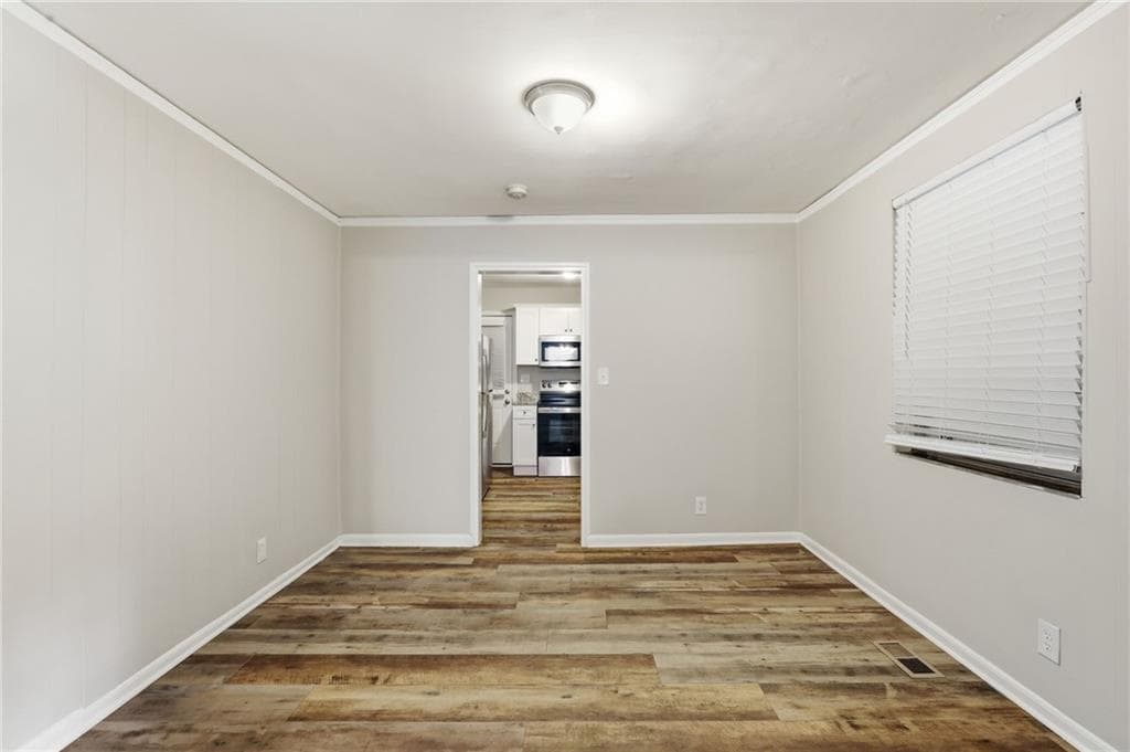 2 bedroom, 1 bathroom, 975 sq ft single family residence for sale at 2096 Dellwood Place, Decatur, GA 30032 — photo 10