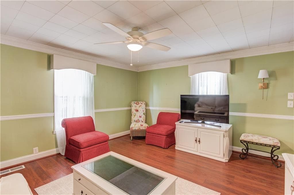 2 bedroom, 2 bathroom, 1,128 sq ft single family residence for sale at 220 New Street, Buford, GA 30518 — photo 10
