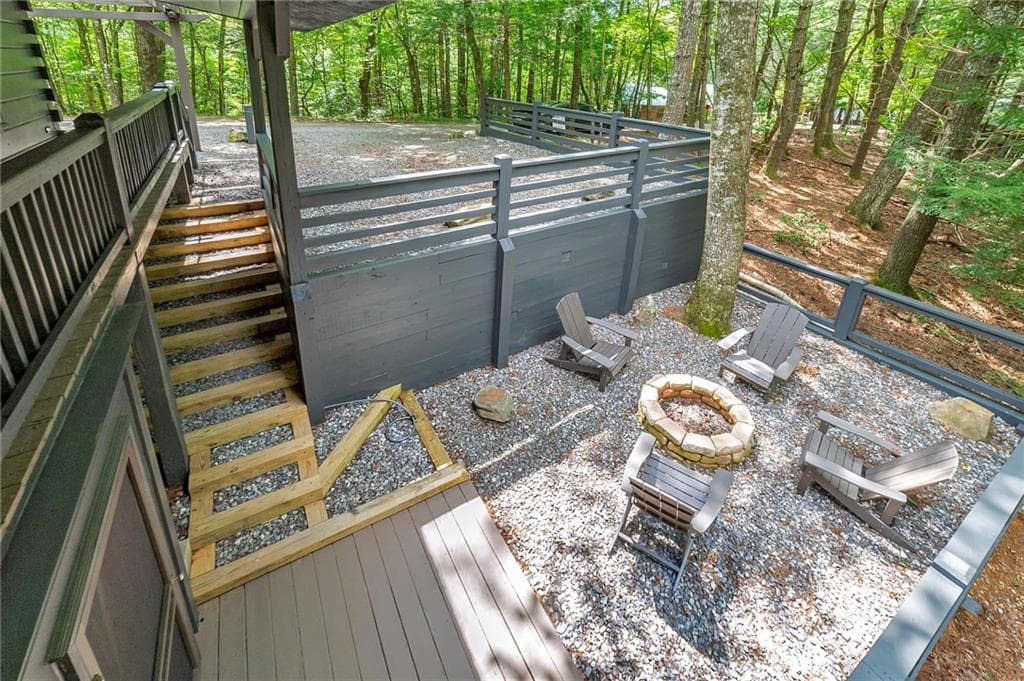3 bedroom, 2 bathroom, 1,444 sq ft single family residence for sale at 78 Tomahawk Trail, Blue Ridge, GA 30513 — photo 6