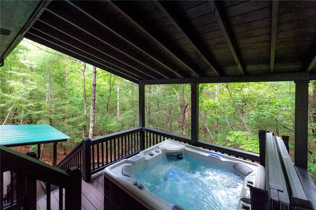 3 bedroom, 2 bathroom, 1,444 sq ft single family residence for sale at 78 Tomahawk Trail, Blue Ridge, GA 30513 — photo 8