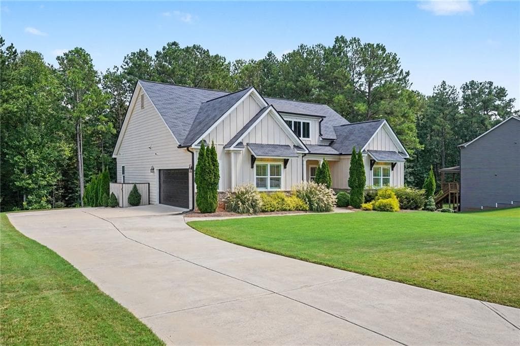 4 bedroom, 4 bathroom, 3,770 sq ft single family residence for sale at 80 Rock Rose Drive, Covington, GA 30014 — photo 2