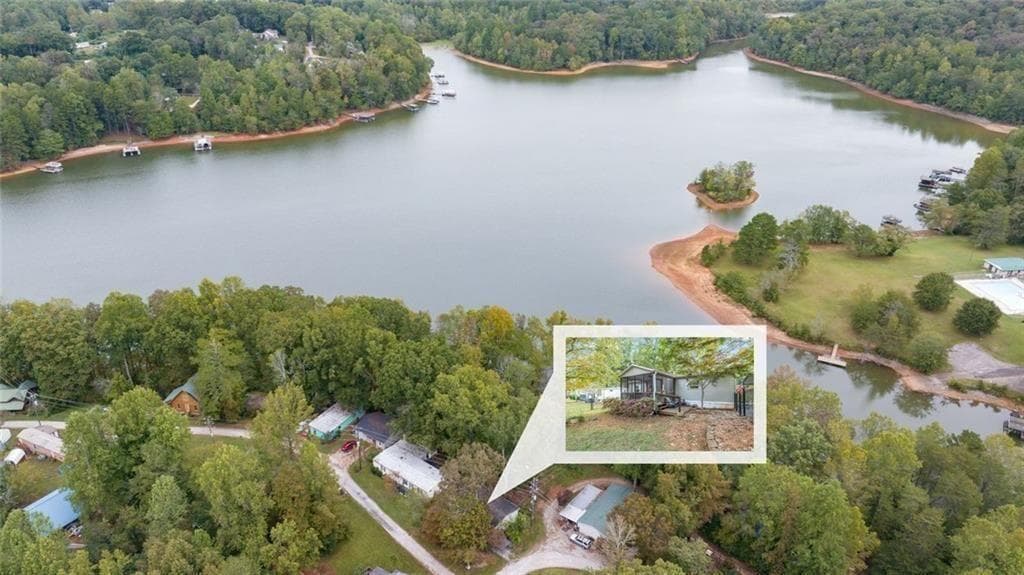 3 bedroom, 2 bathroom, 1,120 sq ft single family residence for sale at 5535 Mount Shores Circle, Gainesville, GA 30506 — photo 8