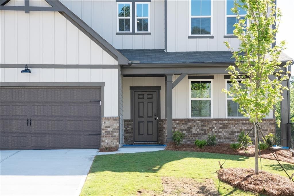 4 bedroom, 3 bathroom, 2,223 sq ft single family residence for sale at 324 William Gossett Drive, Canton, GA 30114 — photo 3