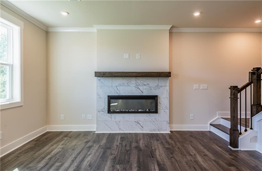 4 bedroom, 3 bathroom, 2,223 sq ft single family residence for sale at 324 William Gossett Drive, Canton, GA 30114 — photo 8