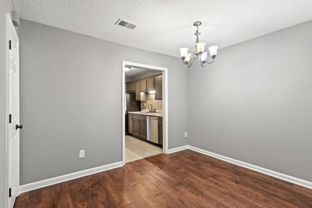 2 bedroom, 2 bathroom, 1,088 sq ft duplex for rent at 1992 Cooper Lake Drive, Smyrna, GA 30080 for $1,800 a month — photo 7